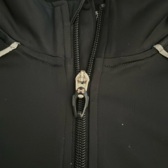 Under Armour Run Extra Large Black Active Sweater - Picture 3 of 8